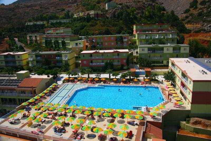 Aqua Sun Village Limenas Chersonisou Exterior foto